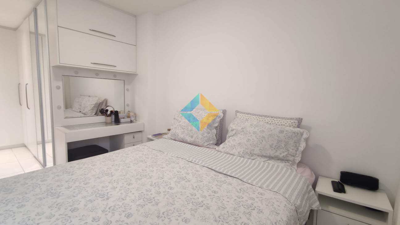 Apartamento à venda com 3 quartos, 110m² - Foto 15