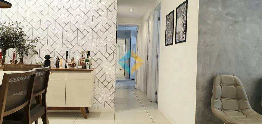 Apartamento à venda com 3 quartos, 110m² - Foto 4