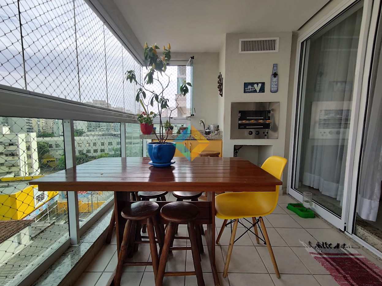 Apartamento à venda com 3 quartos, 130m² - Foto 7