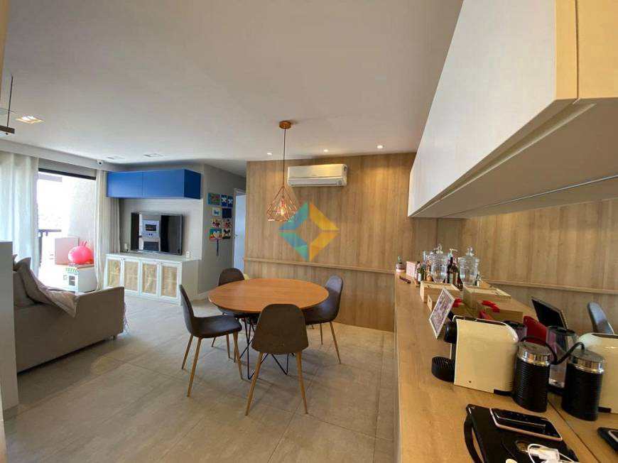 Apartamento à venda com 3 quartos, 110m² - Foto 3