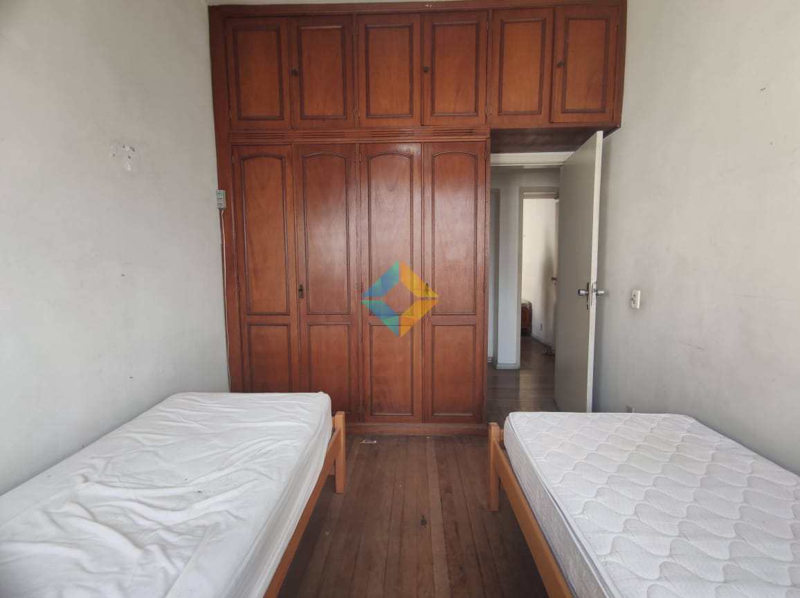 Apartamento à venda com 3 quartos, 160m² - Foto 11