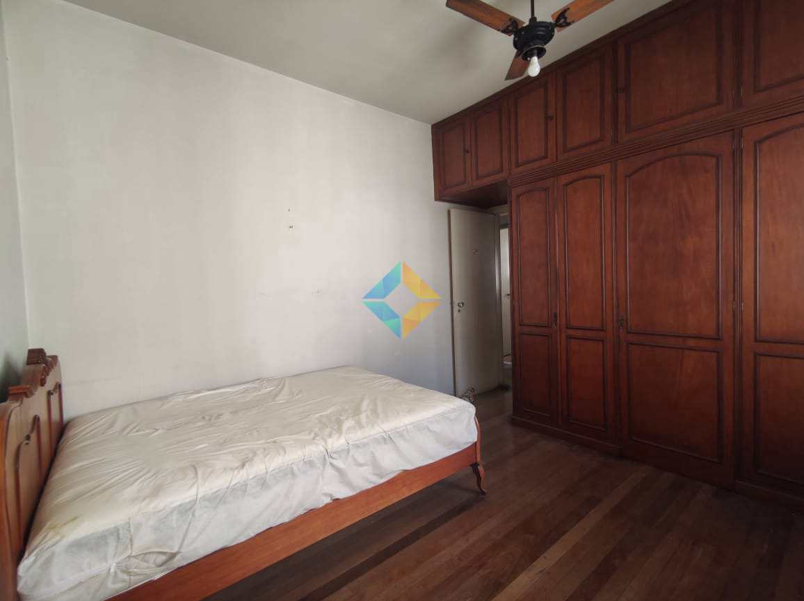 Apartamento à venda com 3 quartos, 160m² - Foto 12