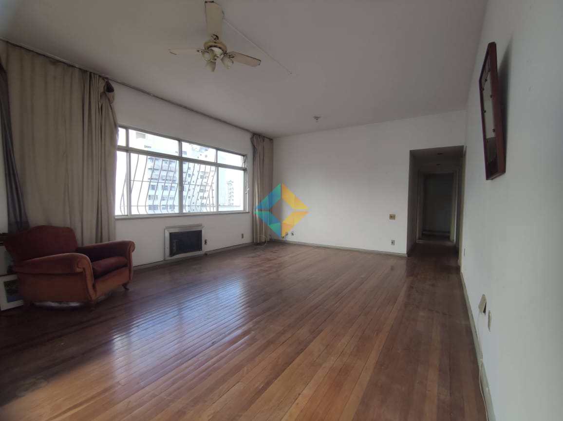 Apartamento à venda com 3 quartos, 160m² - Foto 4