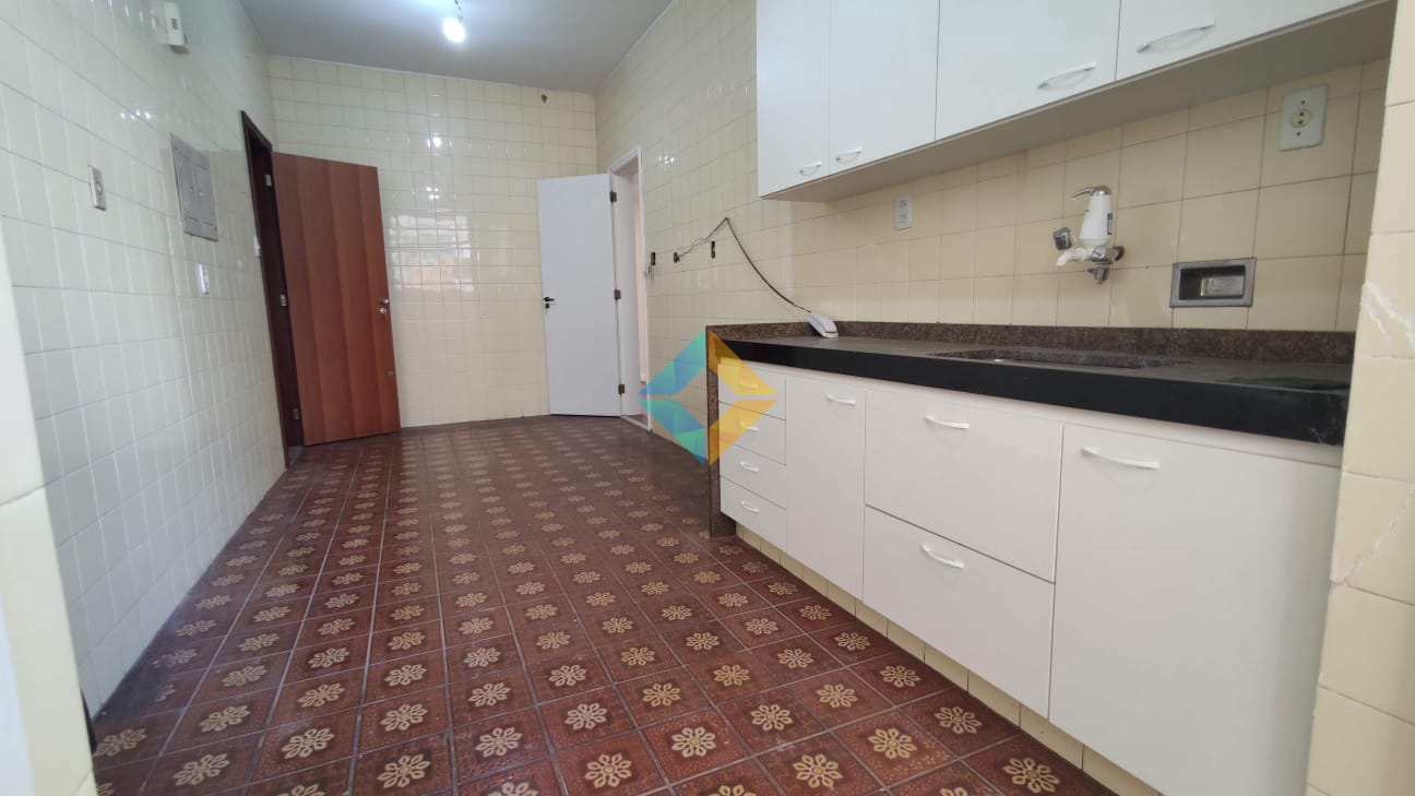 Apartamento à venda com 3 quartos, 160m² - Foto 20