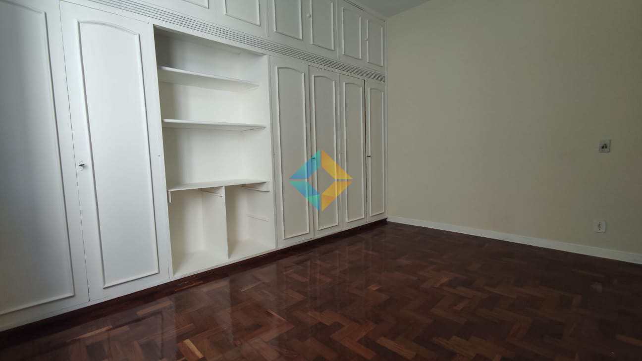 Apartamento à venda com 3 quartos, 160m² - Foto 8