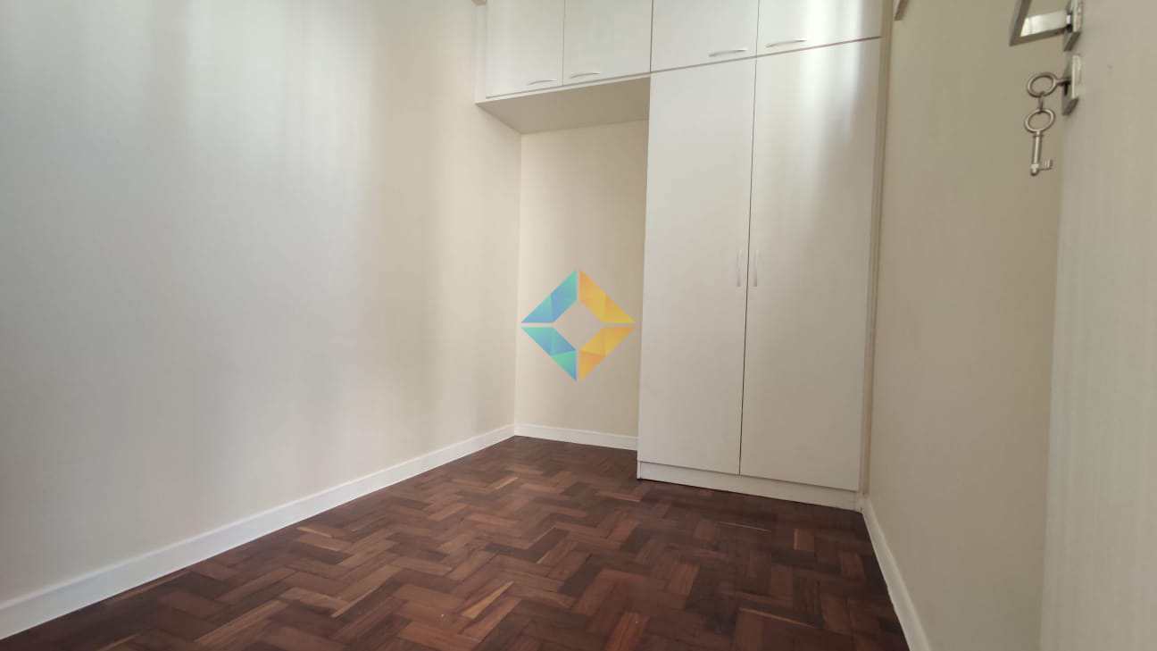 Apartamento à venda com 3 quartos, 160m² - Foto 23