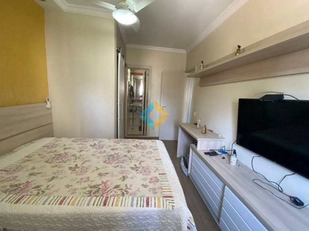 Apartamento à venda com 2 quartos, 72m² - Foto 13