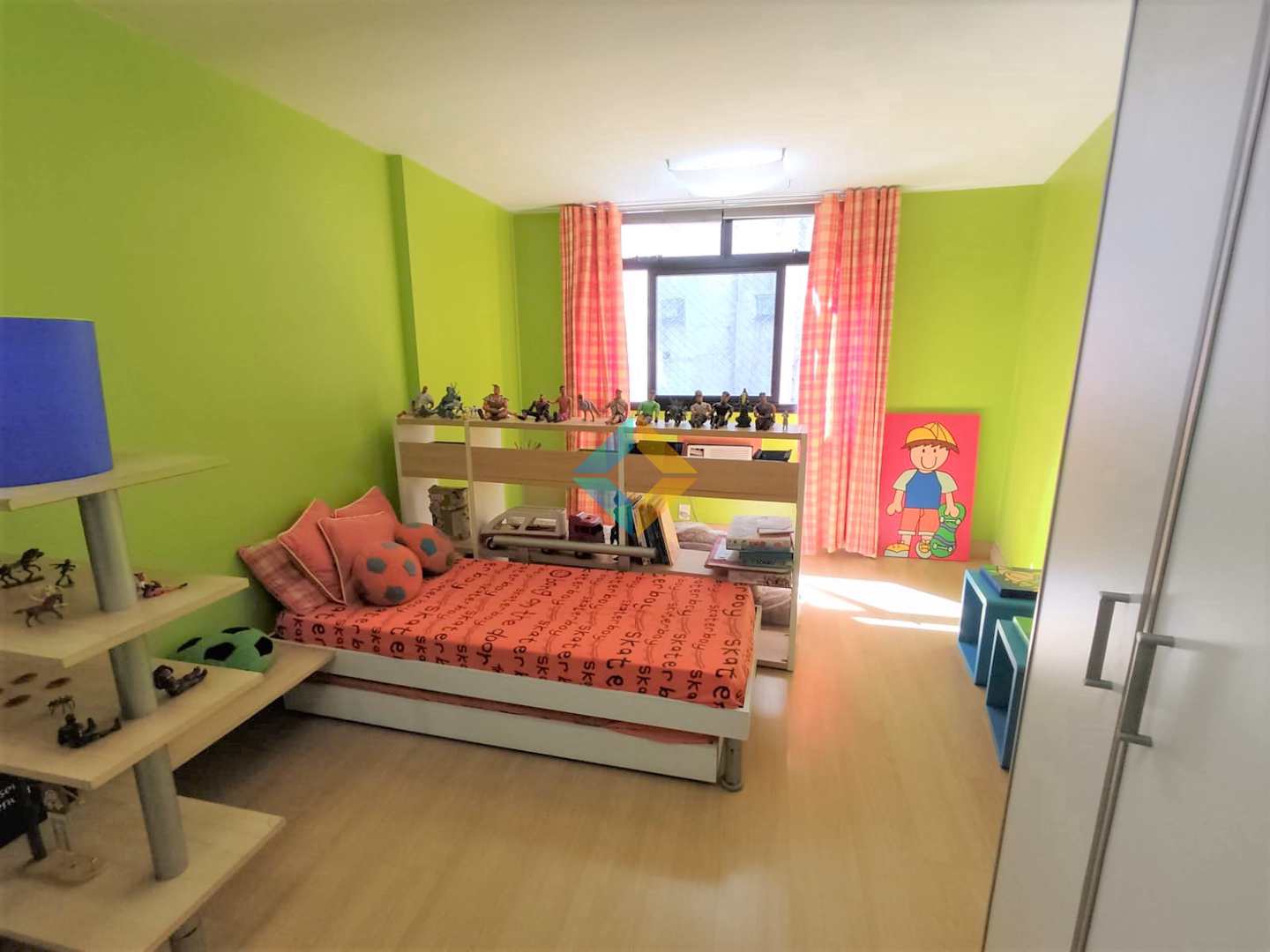 Apartamento à venda com 4 quartos, 280m² - Foto 25