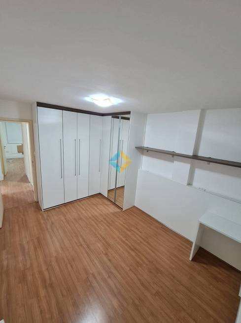 Apartamento à venda com 2 quartos, 80m² - Foto 5