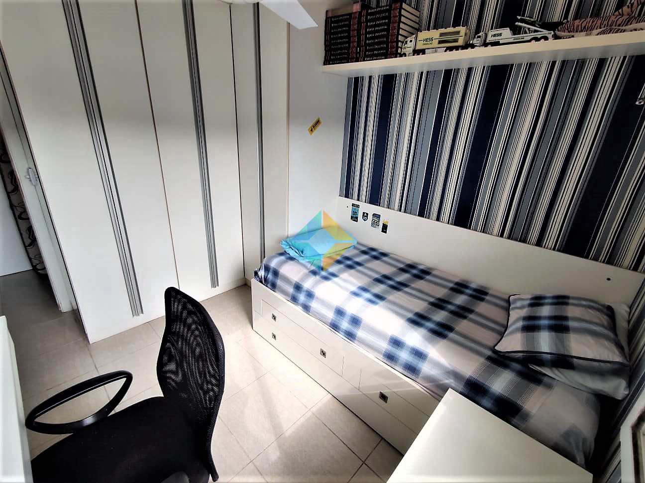 Apartamento à venda com 4 quartos, 140m² - Foto 17