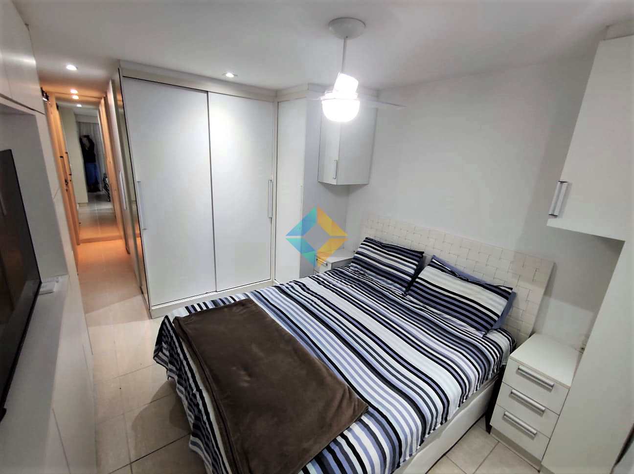 Apartamento à venda com 4 quartos, 140m² - Foto 15