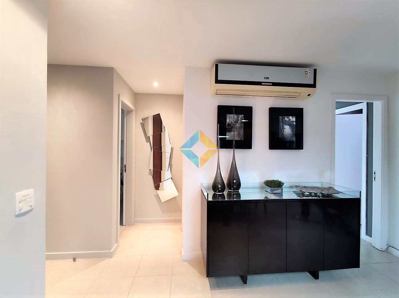 Apartamento à venda com 4 quartos, 140m² - Foto 4