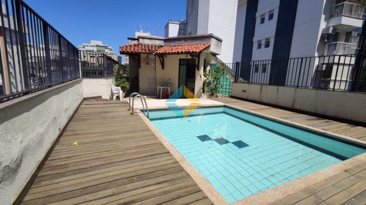 Cobertura à venda com 4 quartos, 320m² - Foto 1