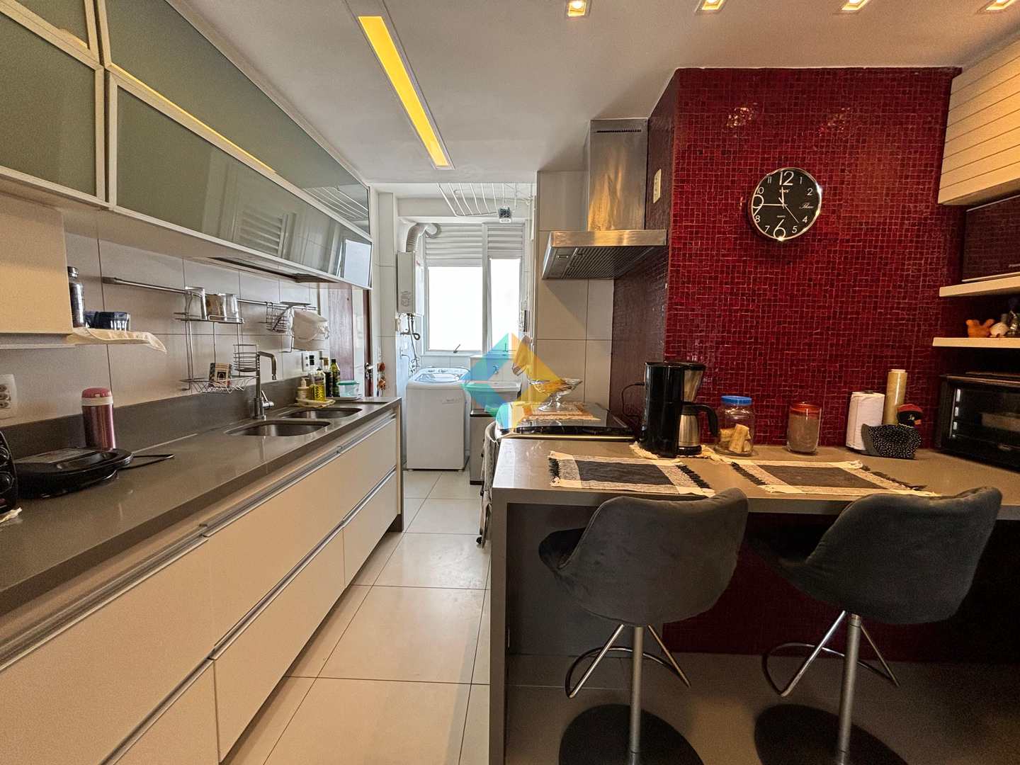 Cobertura à venda com 4 quartos, 240m² - Foto 24