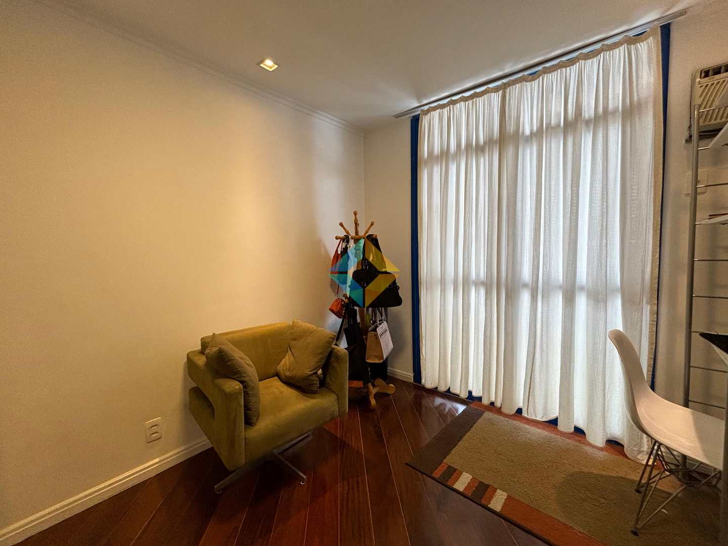 Cobertura à venda com 4 quartos, 240m² - Foto 22