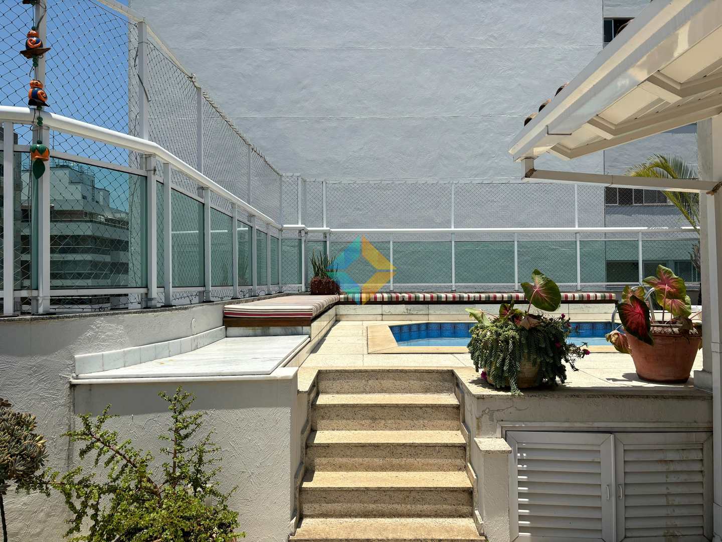 Cobertura à venda com 4 quartos, 240m² - Foto 12