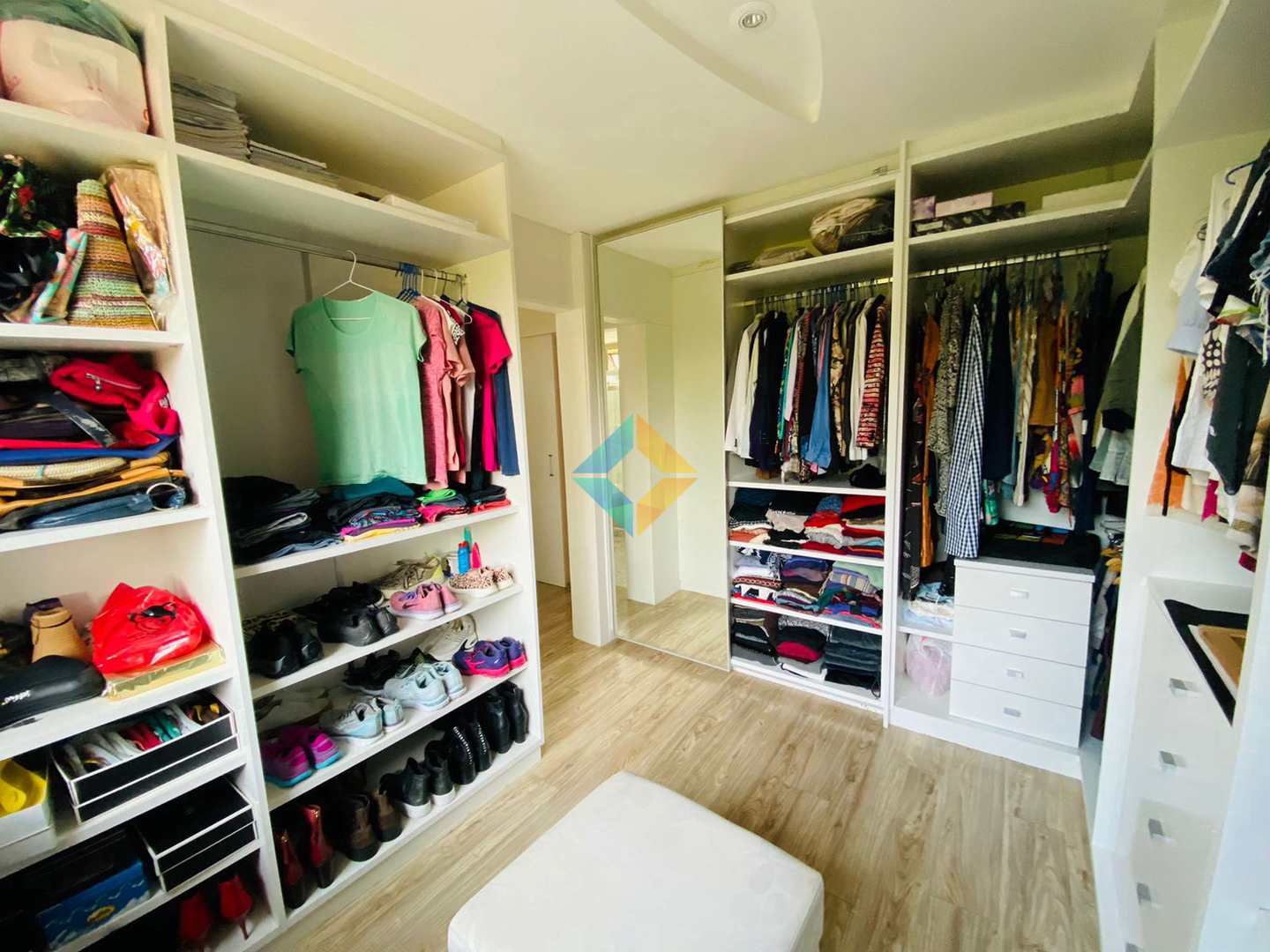 Apartamento à venda com 4 quartos, 300m² - Foto 13