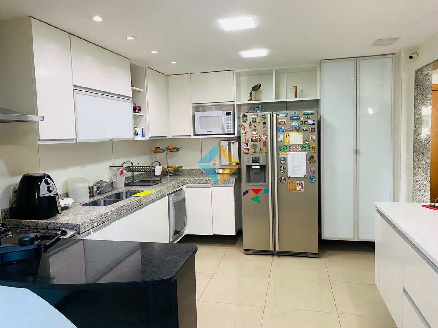 Apartamento à venda com 4 quartos, 300m² - Foto 27