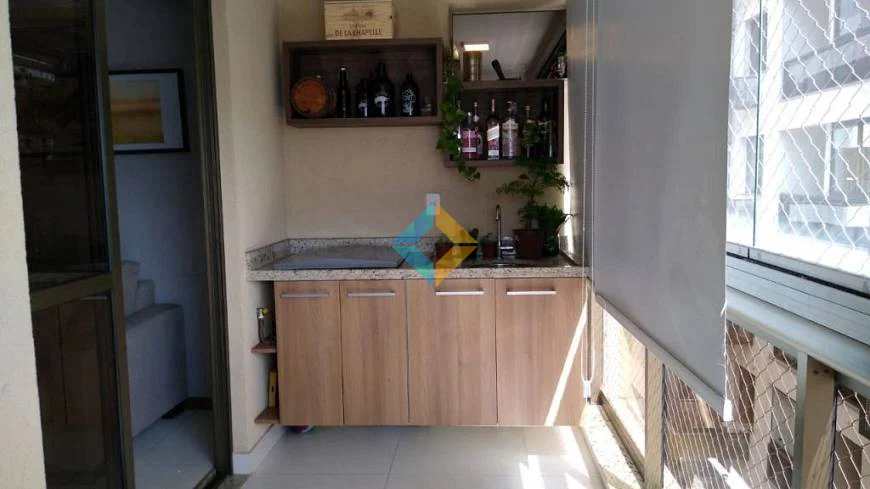 Apartamento à venda com 2 quartos, 80m² - Foto 7