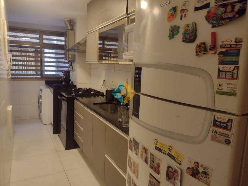 Apartamento à venda com 2 quartos, 80m² - Foto 18