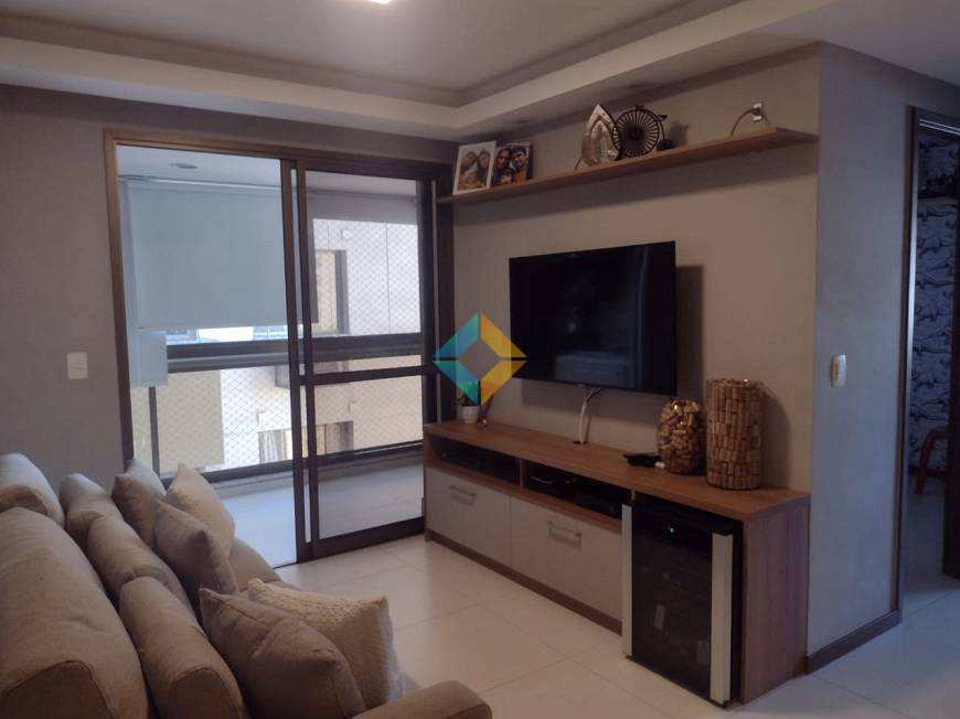 Apartamento à venda com 2 quartos, 80m² - Foto 5