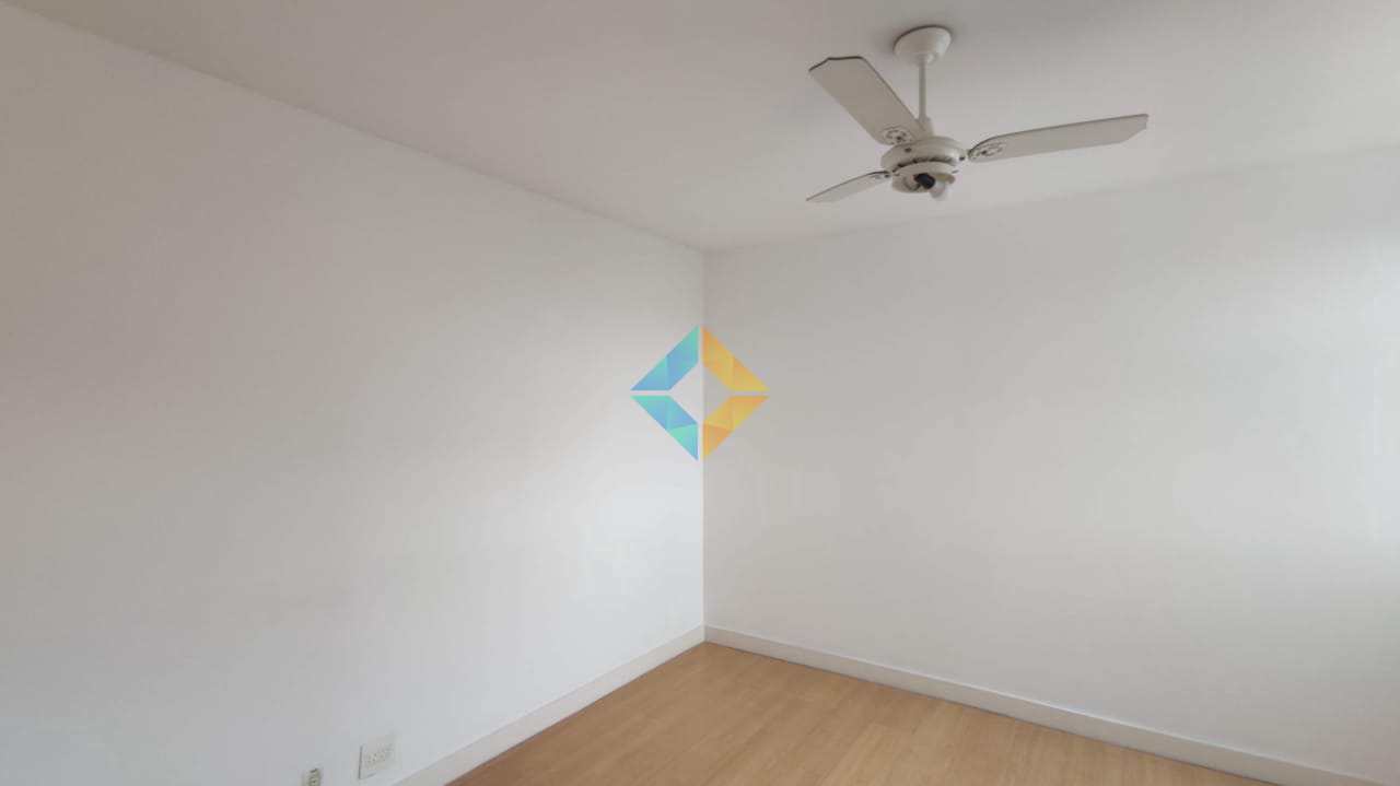 Apartamento à venda com 3 quartos, 130m² - Foto 20