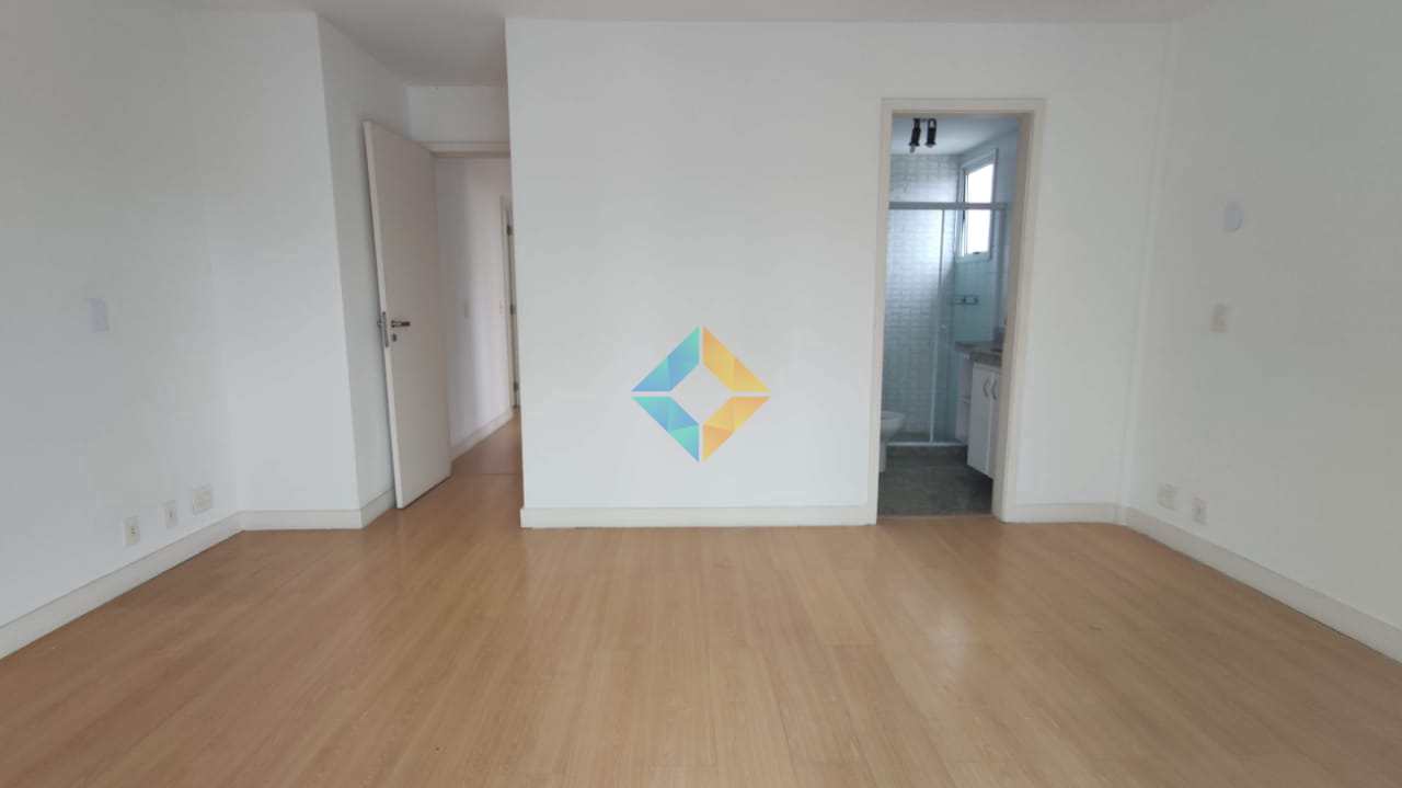 Apartamento à venda com 3 quartos, 130m² - Foto 25