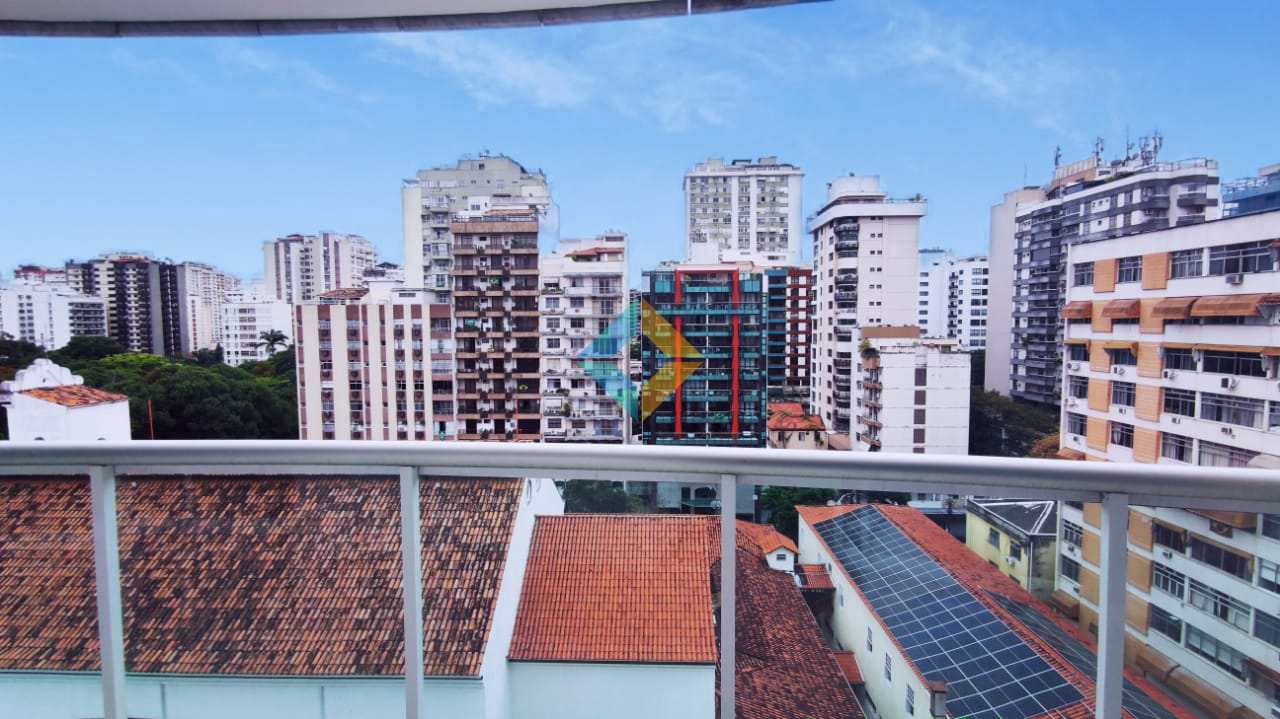 Apartamento à venda com 3 quartos, 130m² - Foto 26