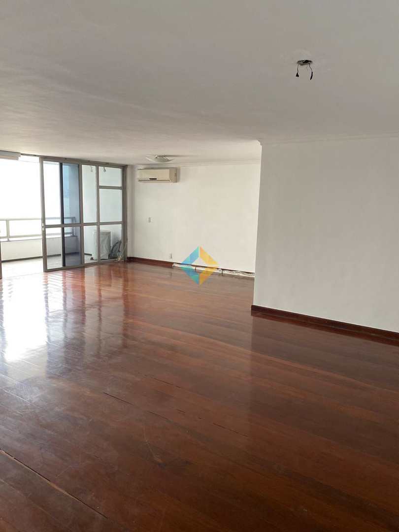 Apartamento à venda com 4 quartos, 260m² - Foto 3