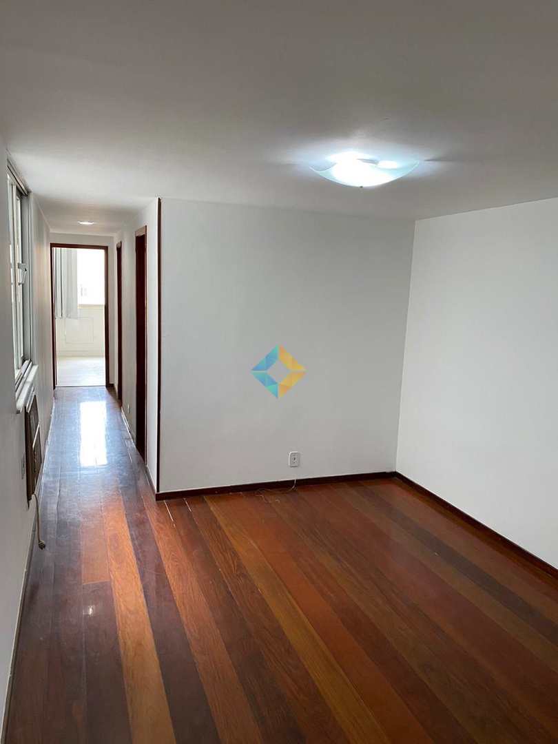 Apartamento à venda com 4 quartos, 260m² - Foto 9