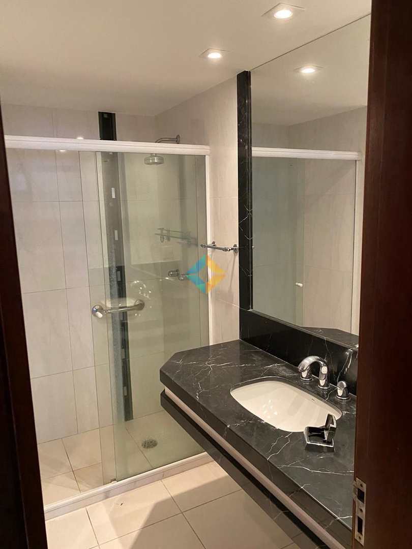 Apartamento à venda com 4 quartos, 260m² - Foto 11