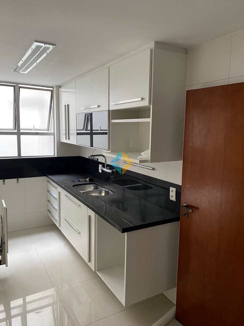 Apartamento à venda com 4 quartos, 260m² - Foto 34