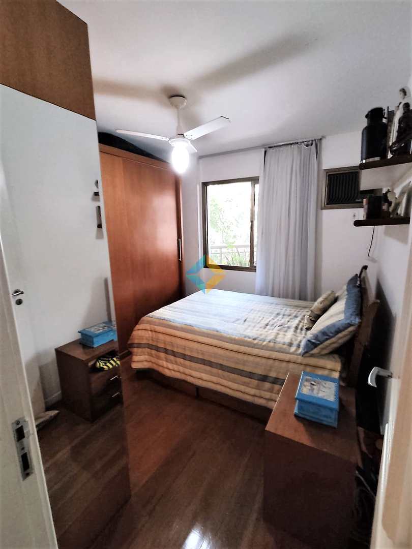 Apartamento à venda com 4 quartos, 150m² - Foto 10