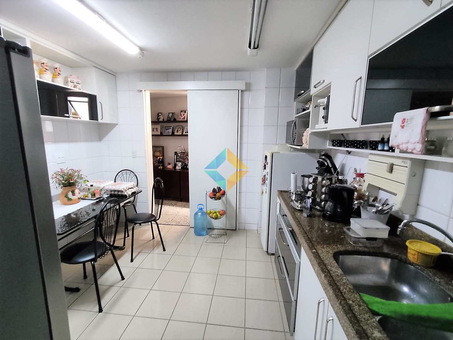 Apartamento à venda com 4 quartos, 150m² - Foto 15