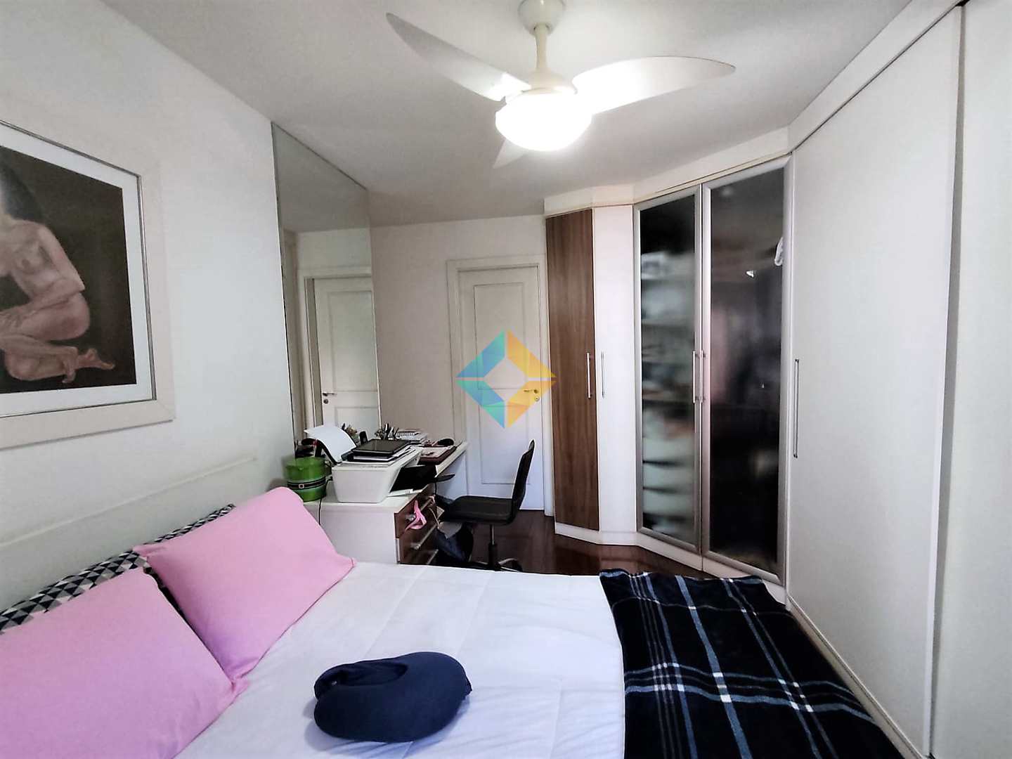 Apartamento à venda com 4 quartos, 150m² - Foto 7