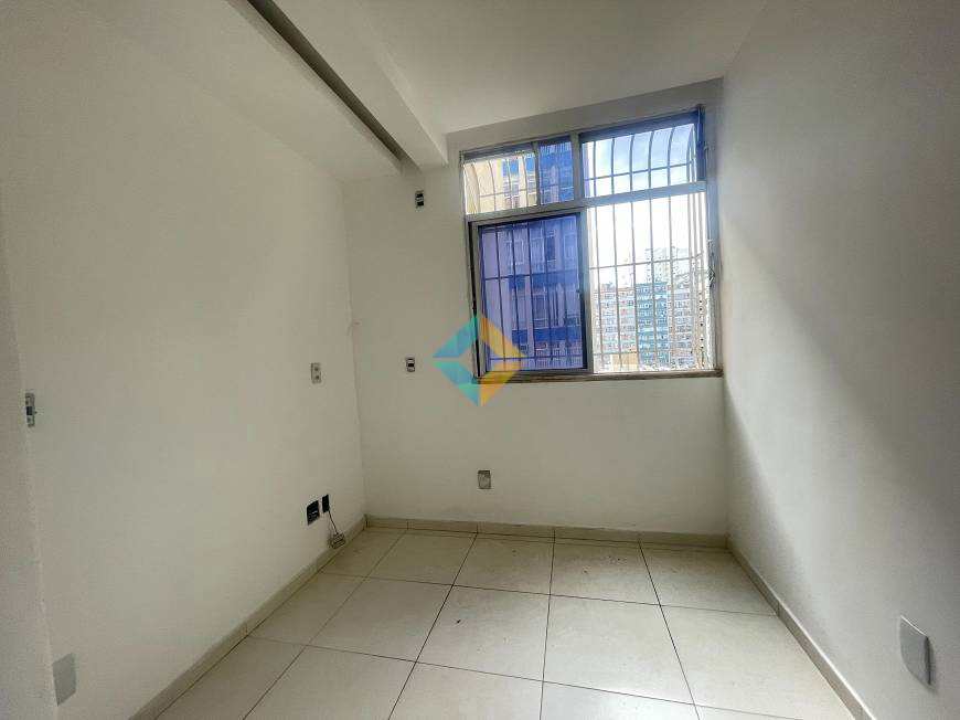 Apartamento à venda com 1 quarto, 42m² - Foto 10