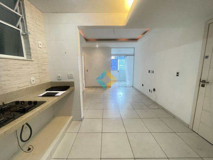 Apartamento à venda com 1 quarto, 42m² - Foto 15