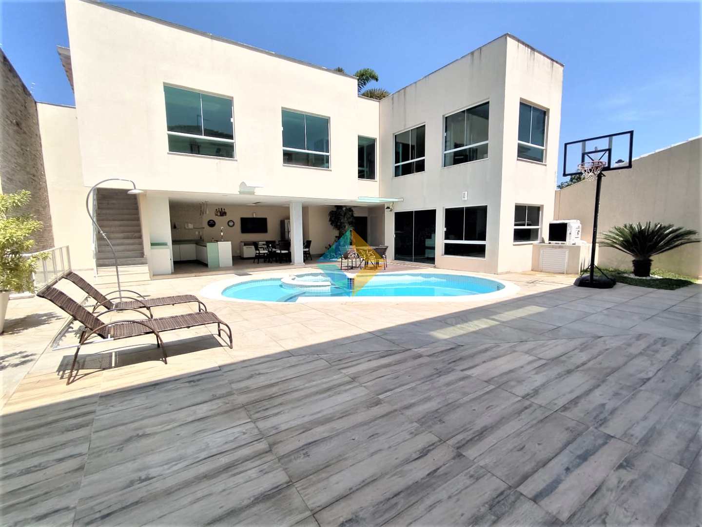 Casa à venda com 5 quartos, 600m² - Foto 69