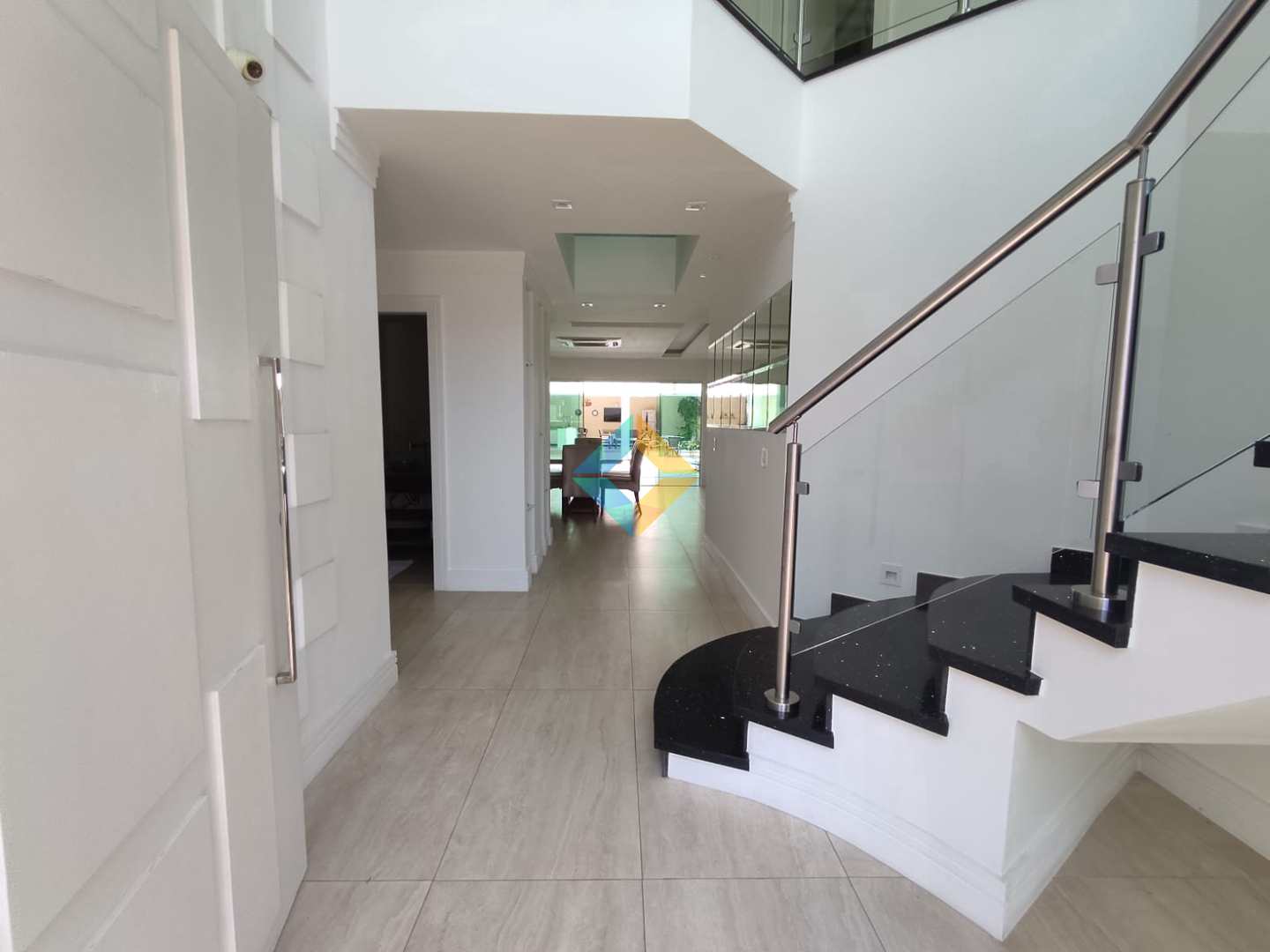 Casa à venda com 5 quartos, 600m² - Foto 10