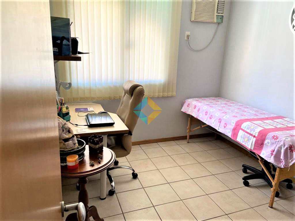 Cobertura à venda com 4 quartos, 180m² - Foto 8