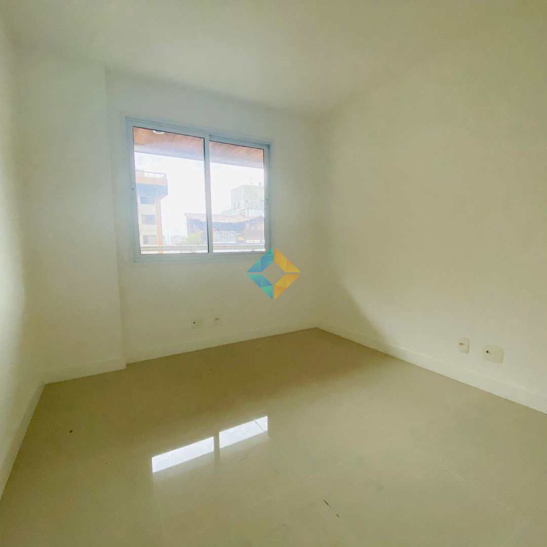 Apartamento à venda com 2 quartos, 84m² - Foto 6