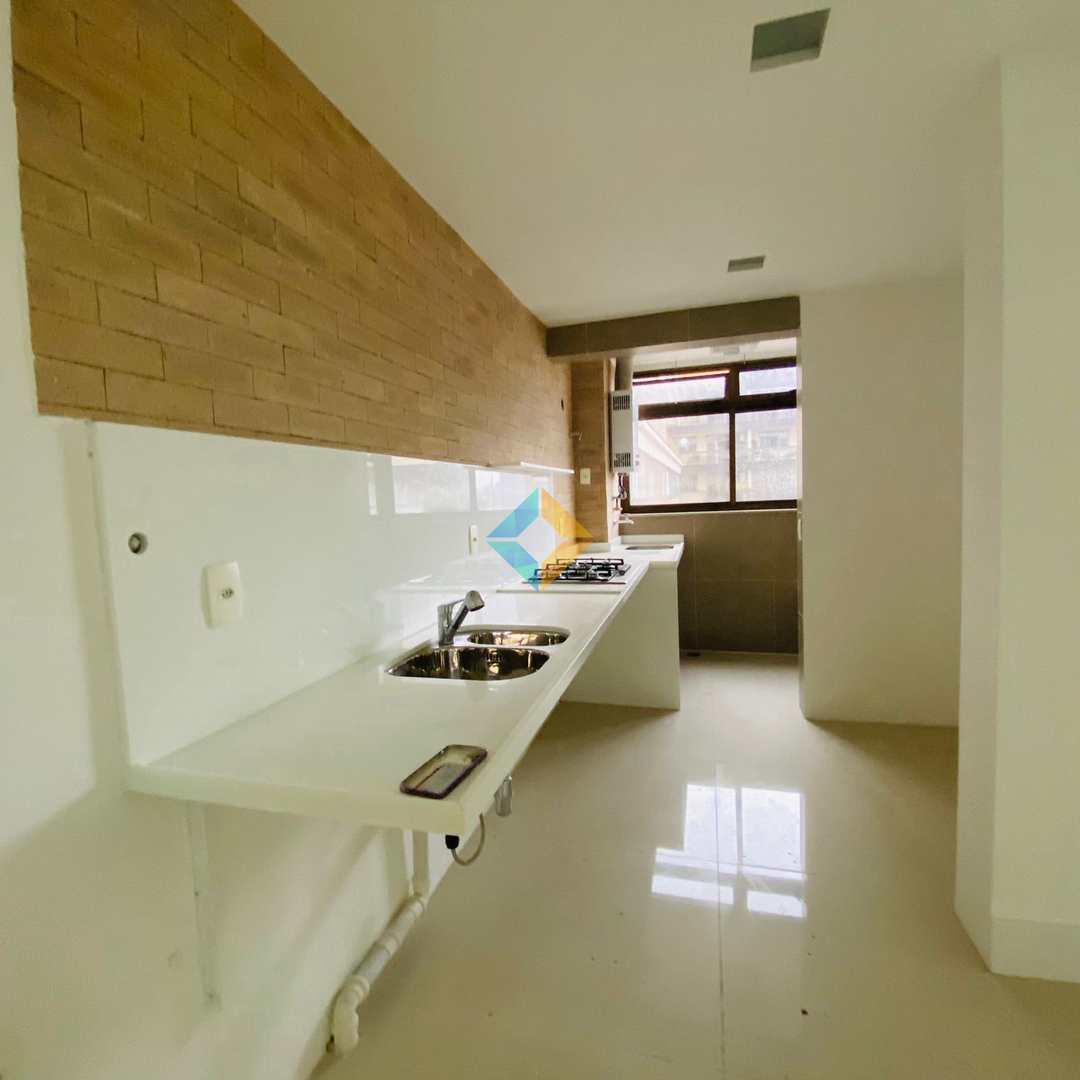 Apartamento à venda com 2 quartos, 84m² - Foto 8