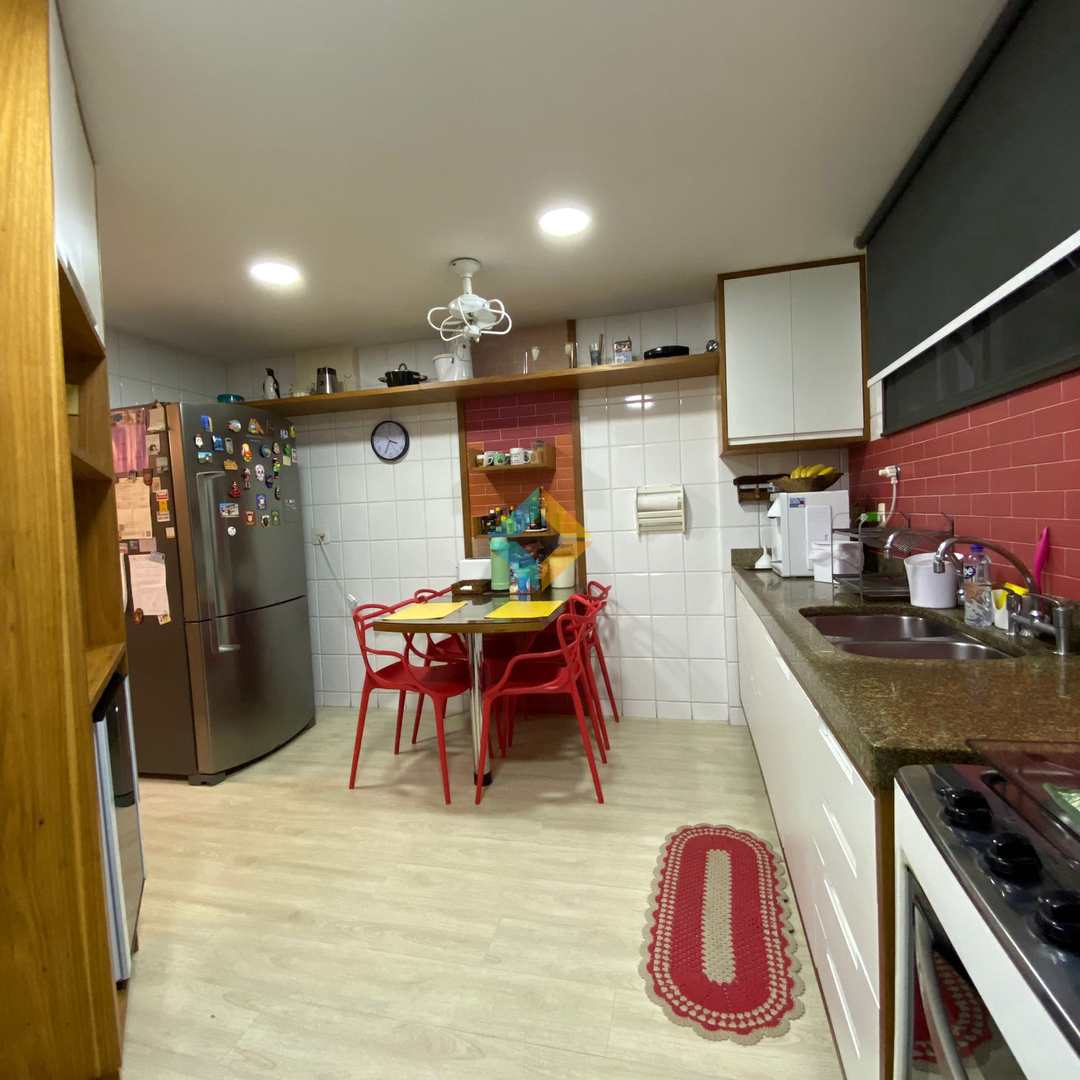 Apartamento à venda com 4 quartos, 143m² - Foto 19