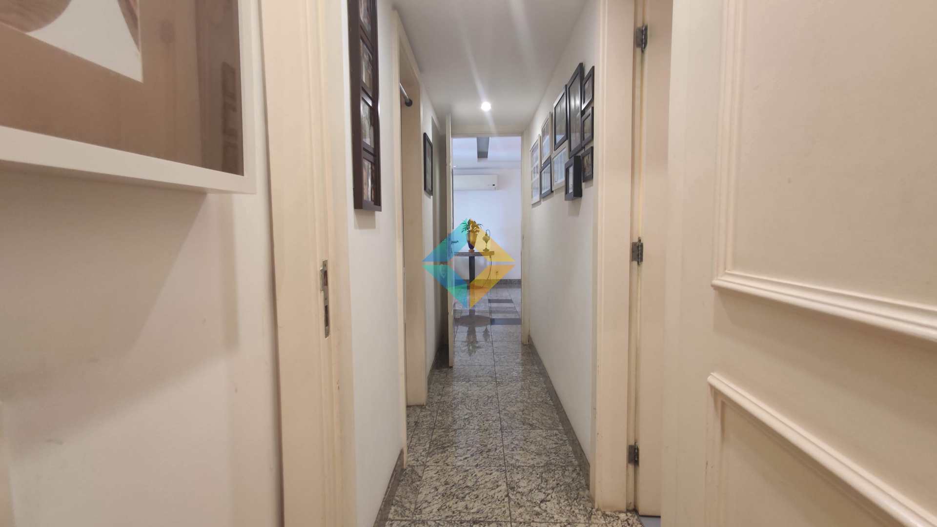 Apartamento à venda com 4 quartos, 150m² - Foto 16