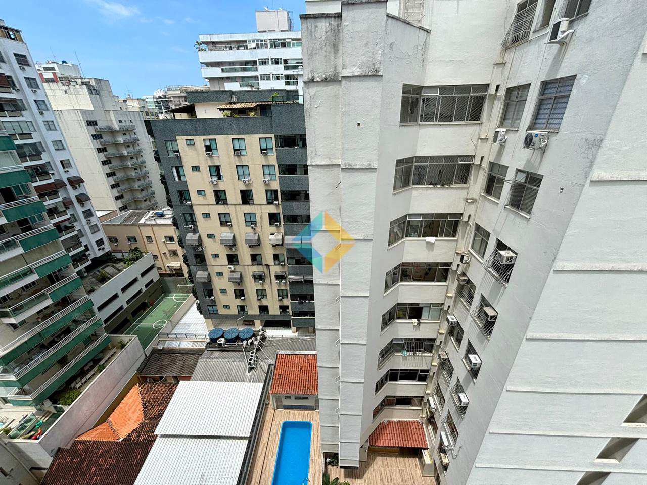 Apartamento à venda com 3 quartos, 130m² - Foto 30