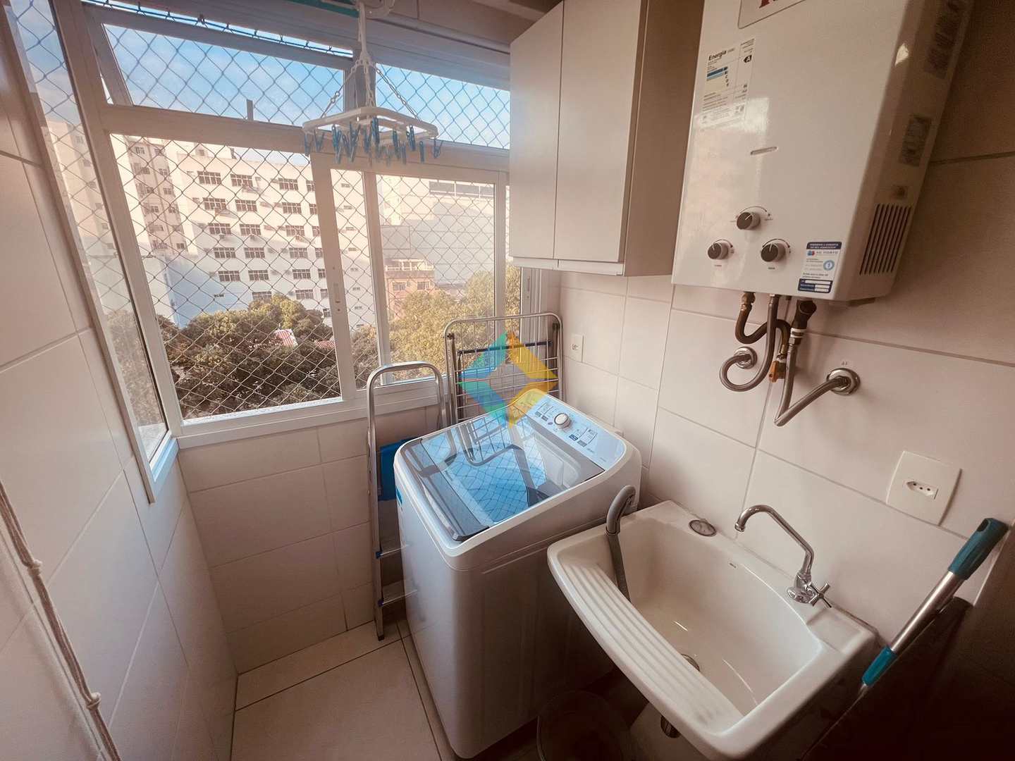 Apartamento à venda com 2 quartos, 65m² - Foto 21