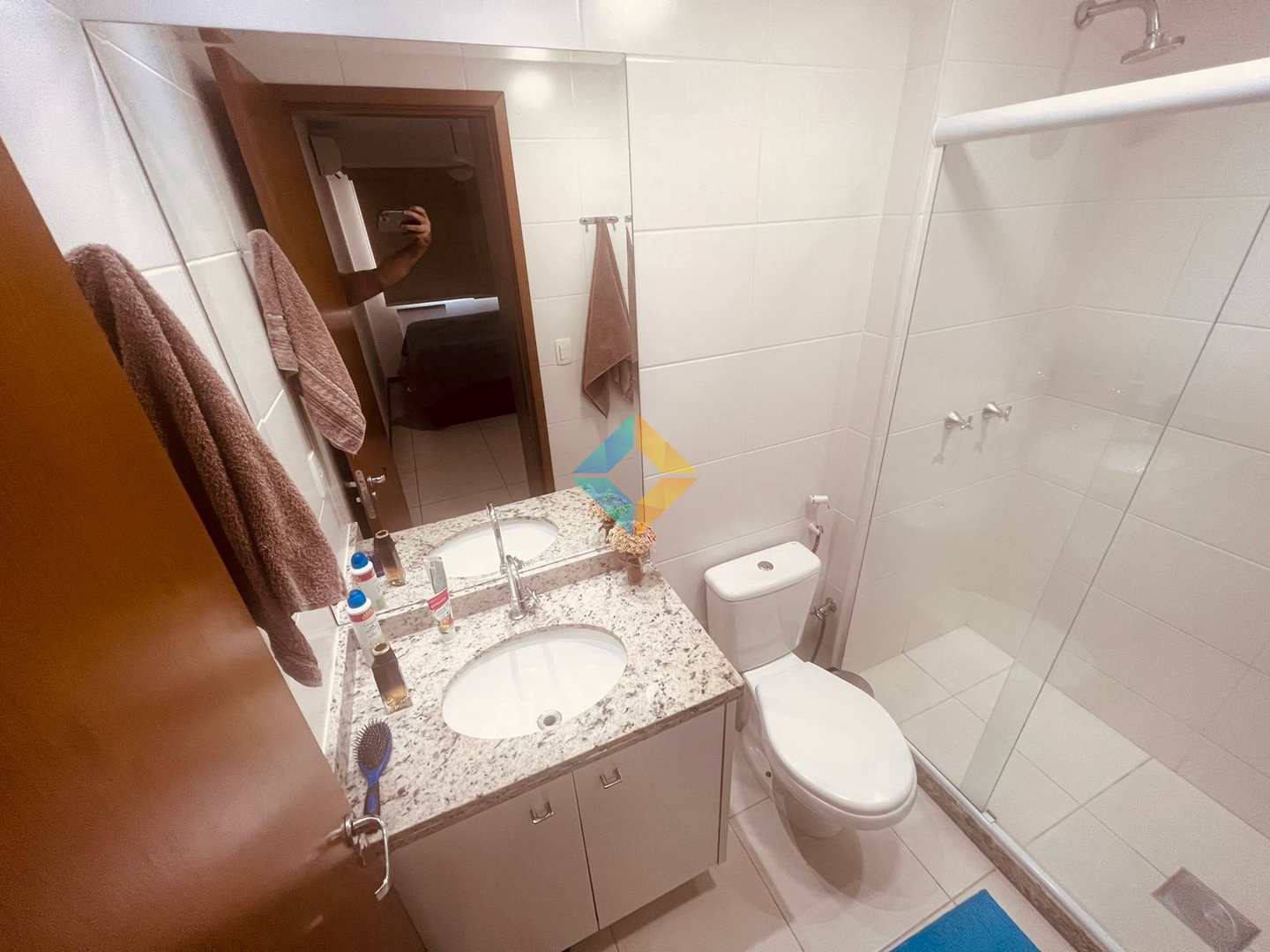 Apartamento à venda com 2 quartos, 65m² - Foto 14