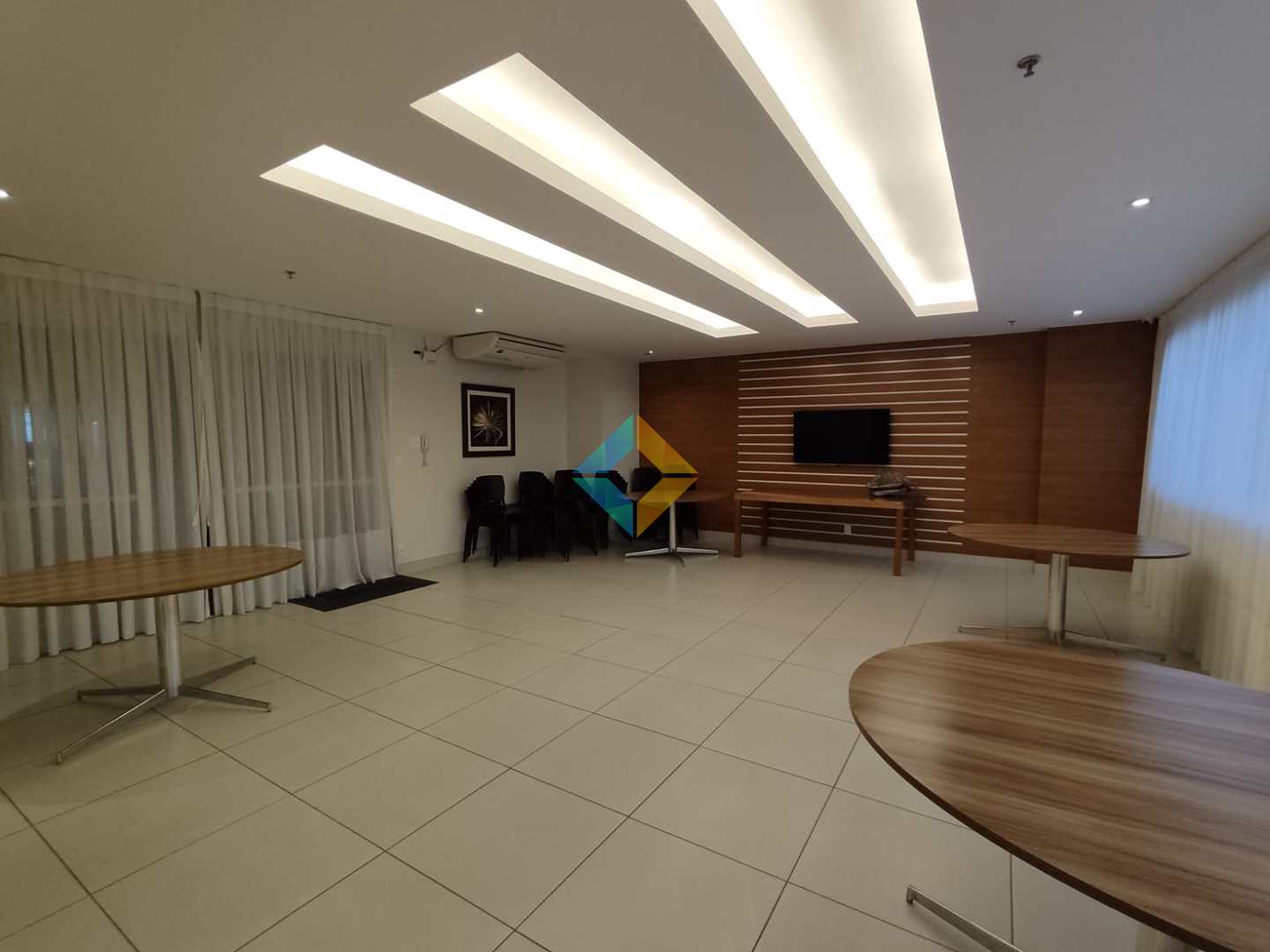 Apartamento à venda com 2 quartos, 65m² - Foto 36