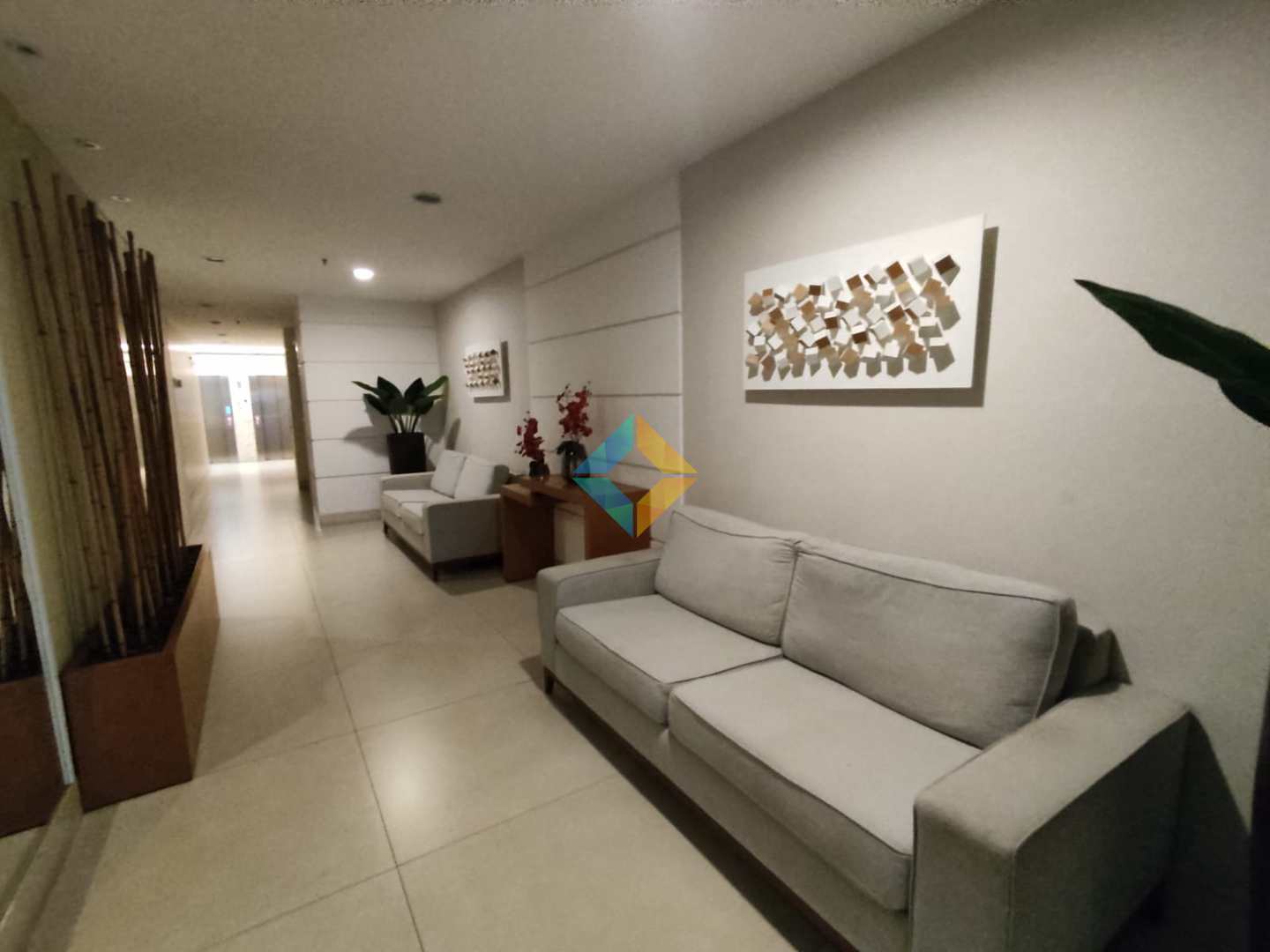 Apartamento à venda com 2 quartos, 65m² - Foto 23