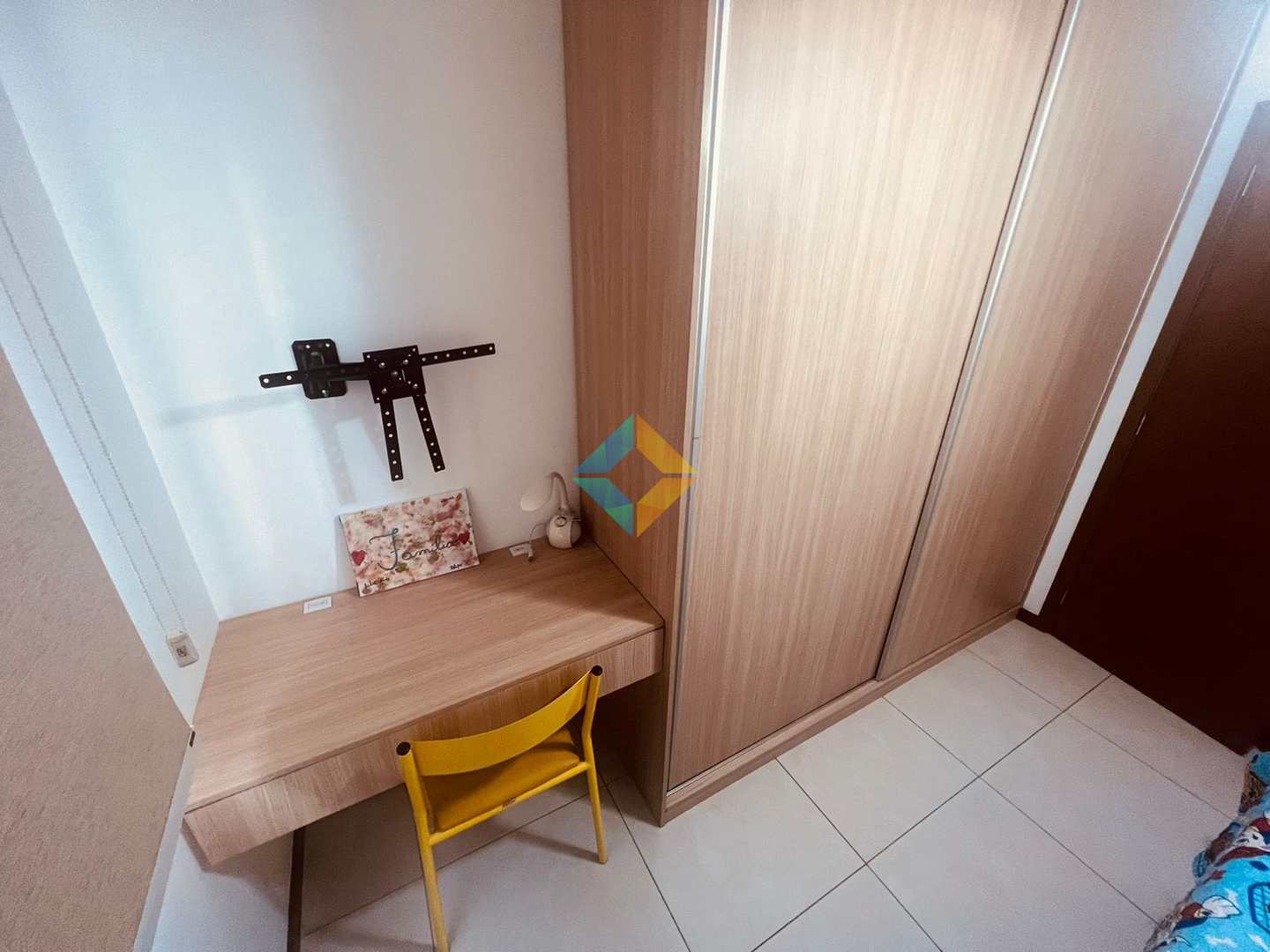 Apartamento à venda com 2 quartos, 65m² - Foto 10